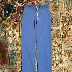 Ceil blue Figs scrubs